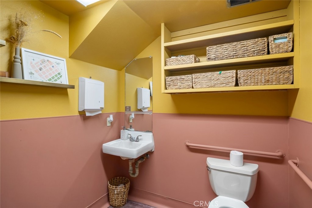 668 Marsh Property Photo 23