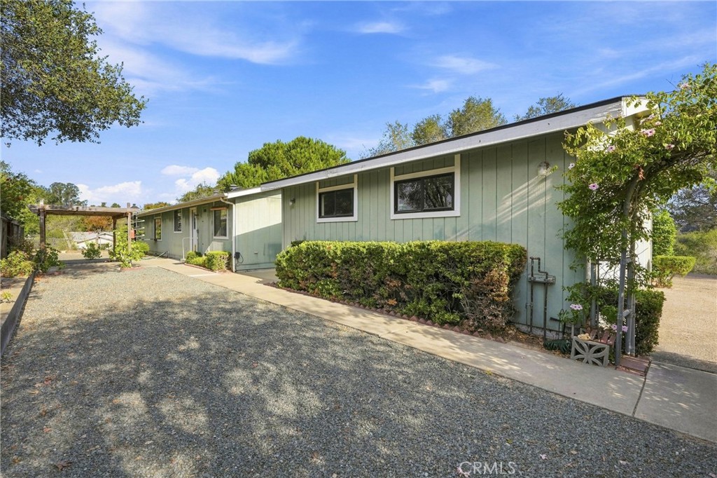 955 Olympic Way Property Photo 45