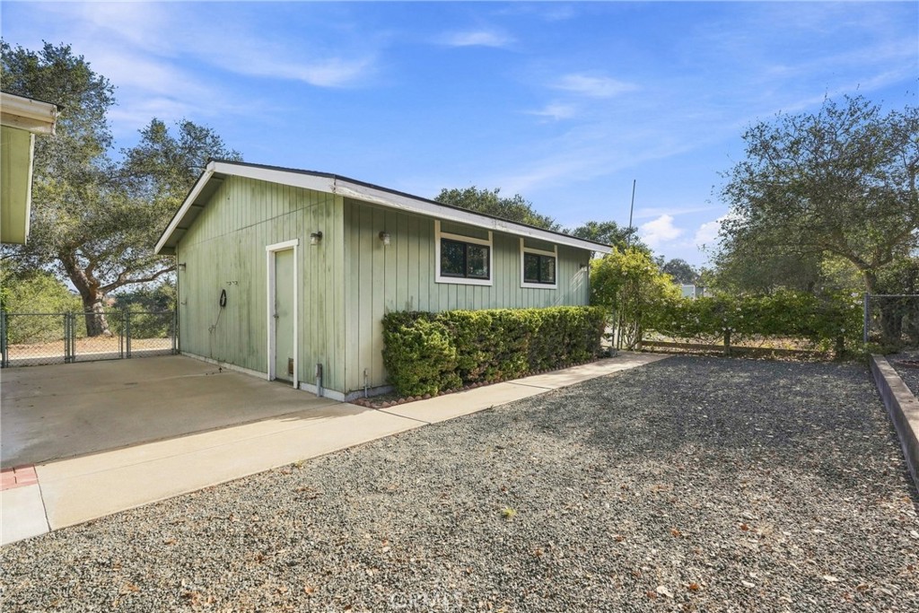 955 Olympic Way Property Photo 46
