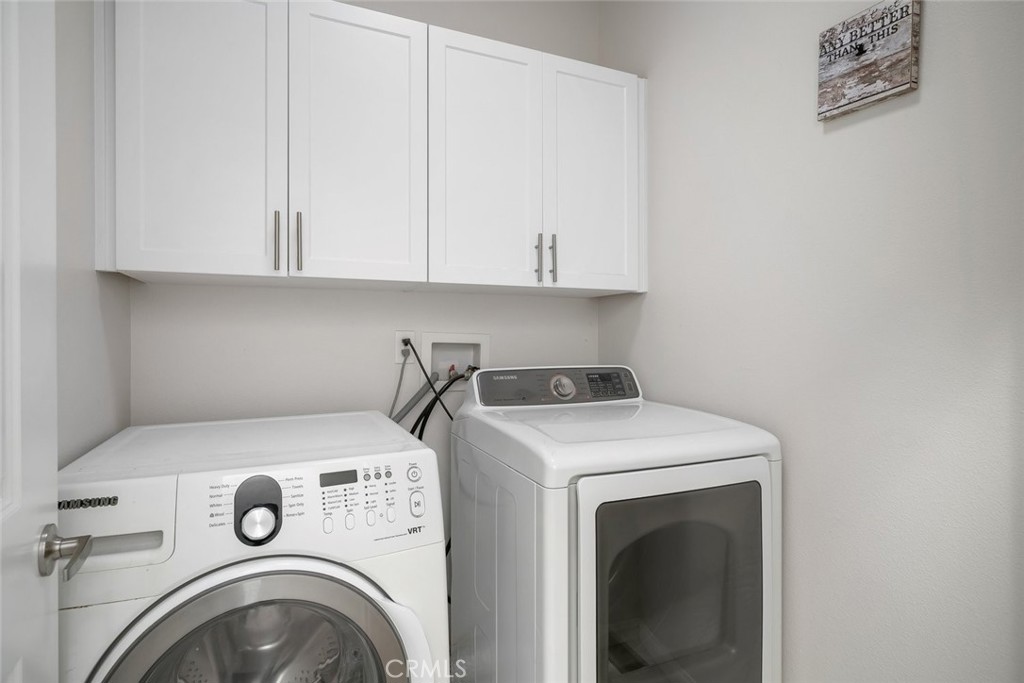 880 Lawrence Property Photo 16