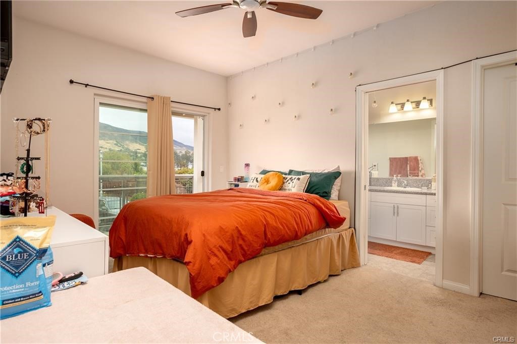 880 Lawrence Property Photo 17