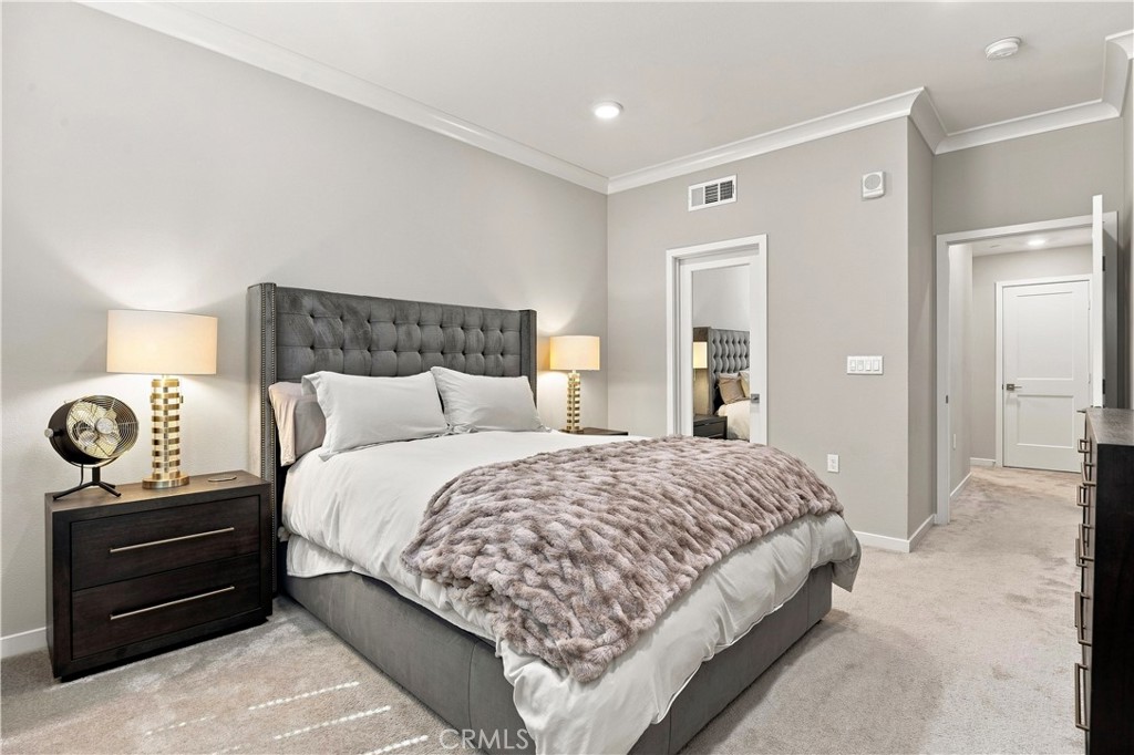 227 Bowery Property Photo 28