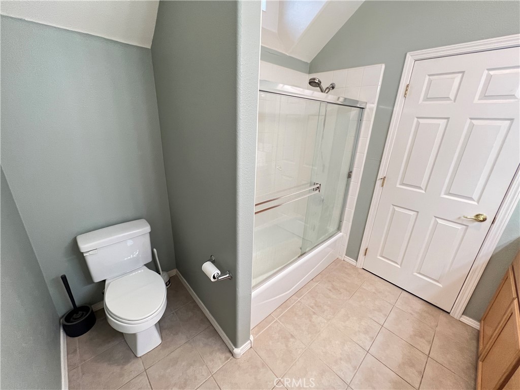 1144 Walnut 2 Property Photo 11