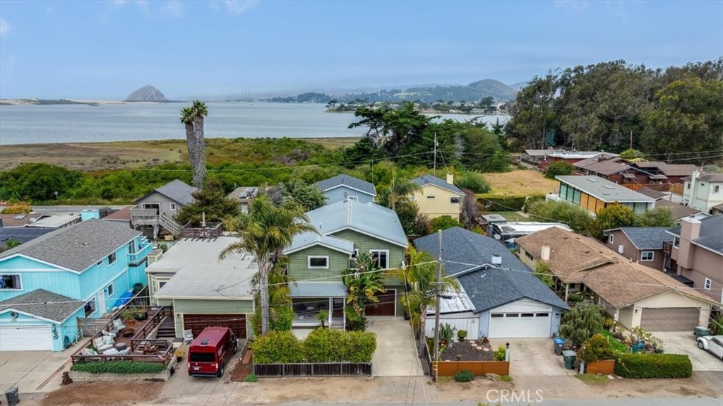 550 Vine Property Photo 4