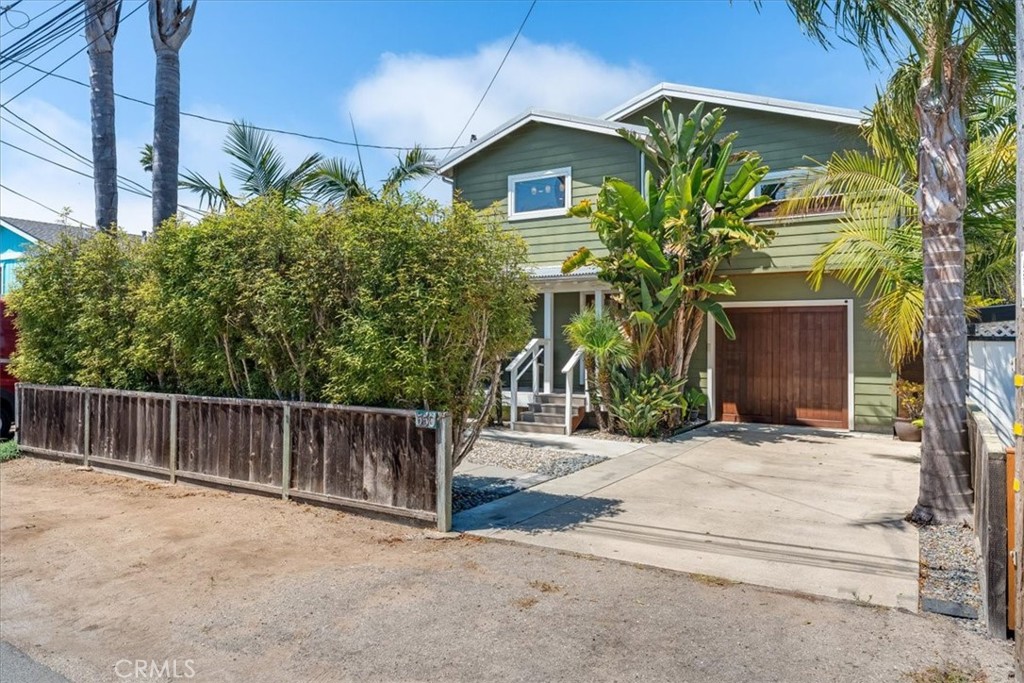 550 Vine Property Photo 5