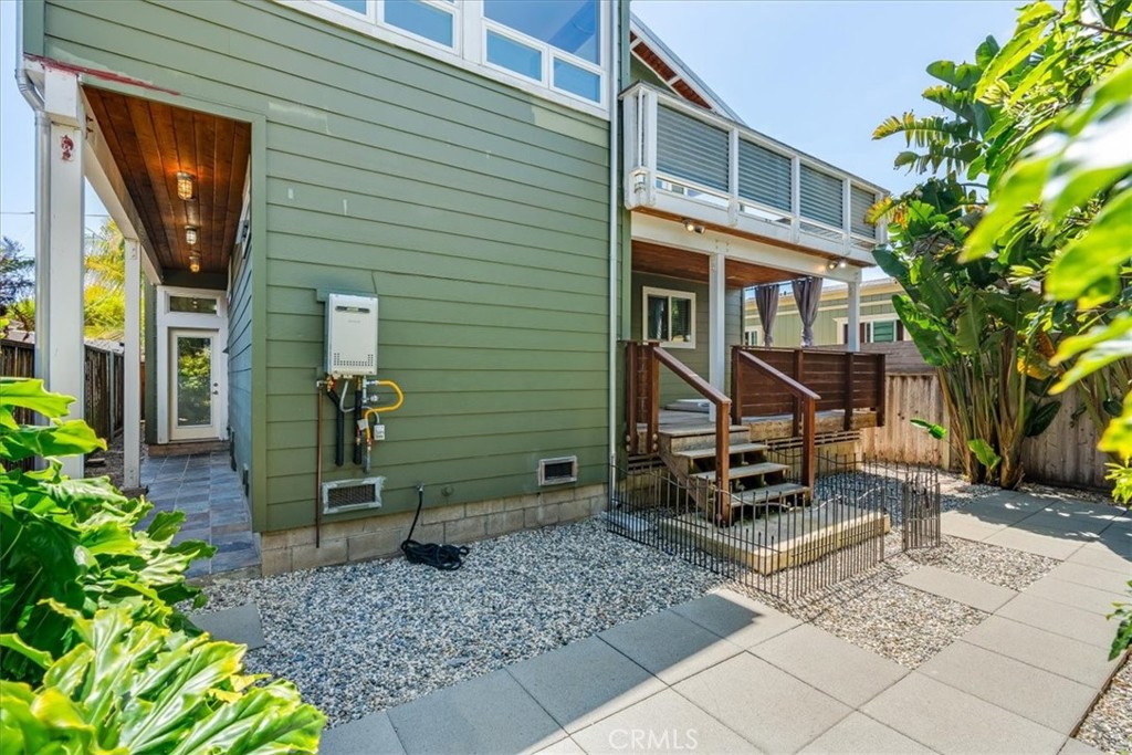 550 Vine Property Photo 54