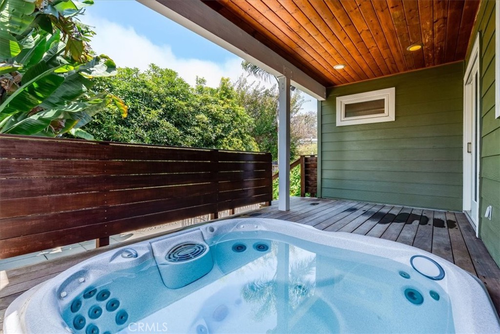 550 Vine Property Photo 56