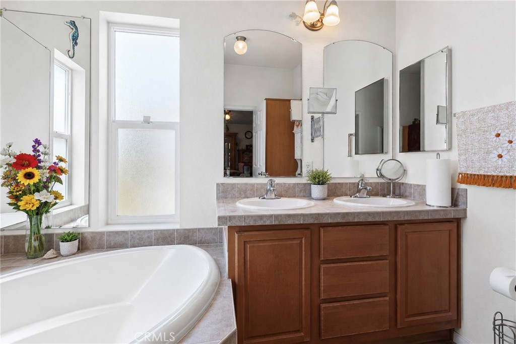 3860 S Higuera Street 183 Property Photo 13