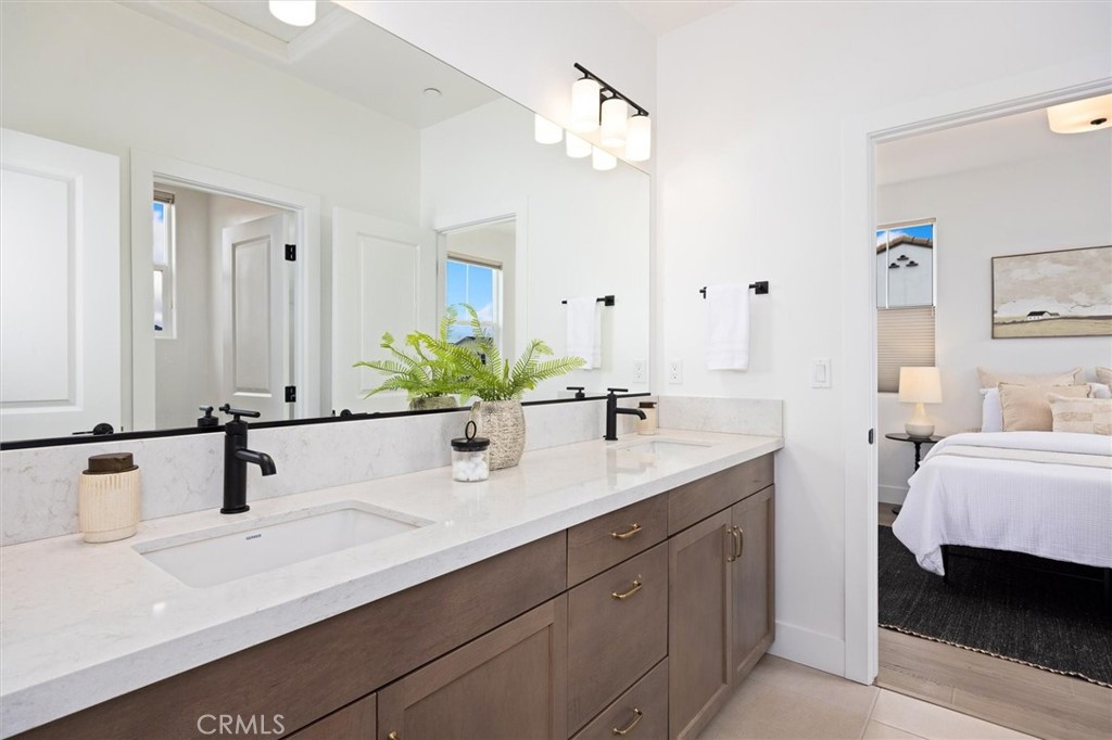 240 Foxtrot Court Property Photo 33