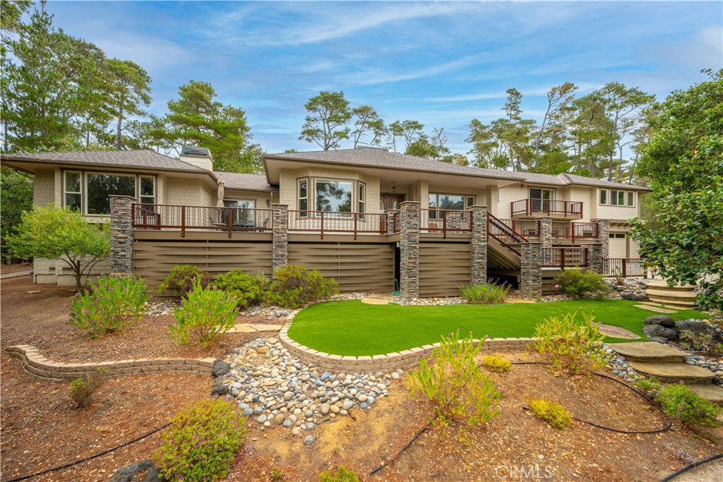 6445 Kathryn Property Photo 1