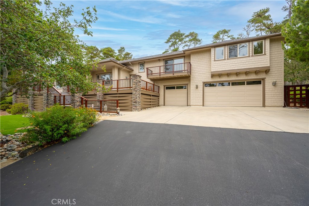6445 Kathryn Property Photo 2
