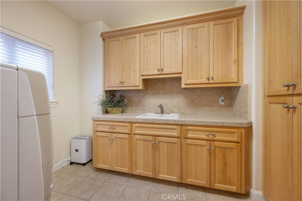 6445 Kathryn Property Photo 35