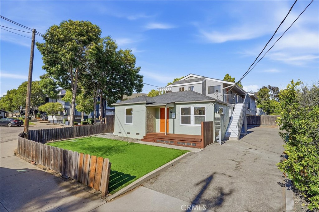 124 128 Stenner Property Photo 2