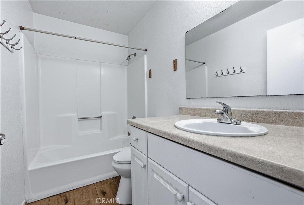 124 128 Stenner Property Photo 17