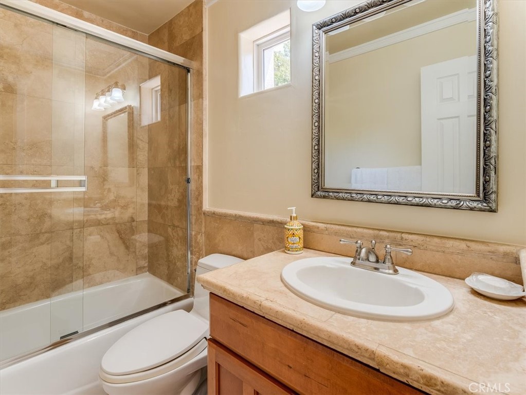 399 Wedgewood Property Photo 42