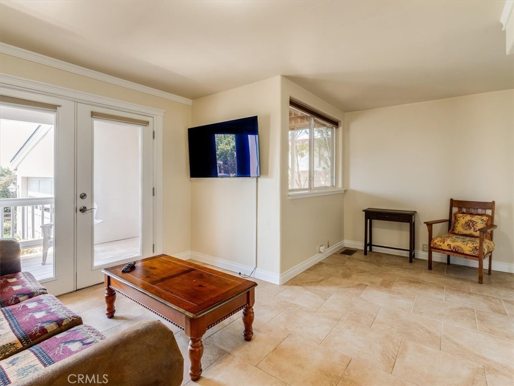 399 Wedgewood Property Photo 43
