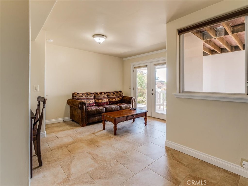 399 Wedgewood Property Photo 45
