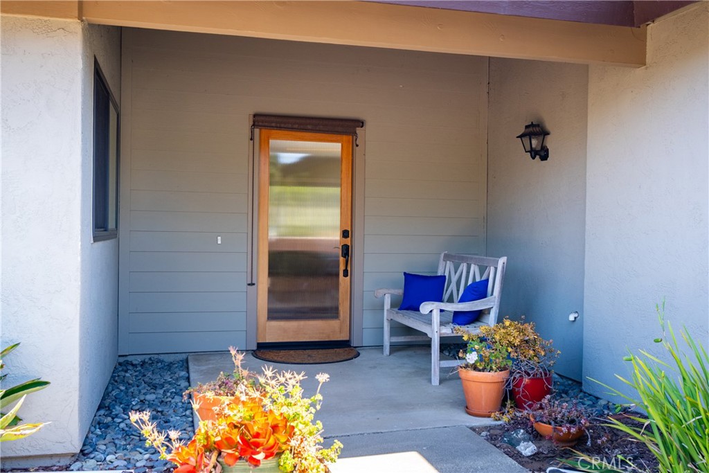 1340 Bay Oaks Property Photo 6