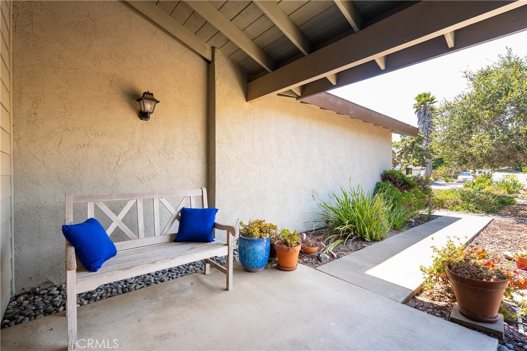 1340 Bay Oaks Property Photo 7