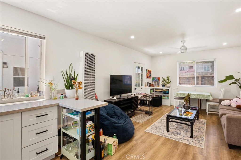 1130 Leff Street Property Photo 20