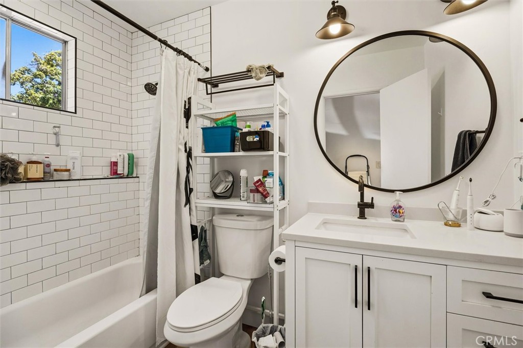 1130 Leff Street Property Photo 22