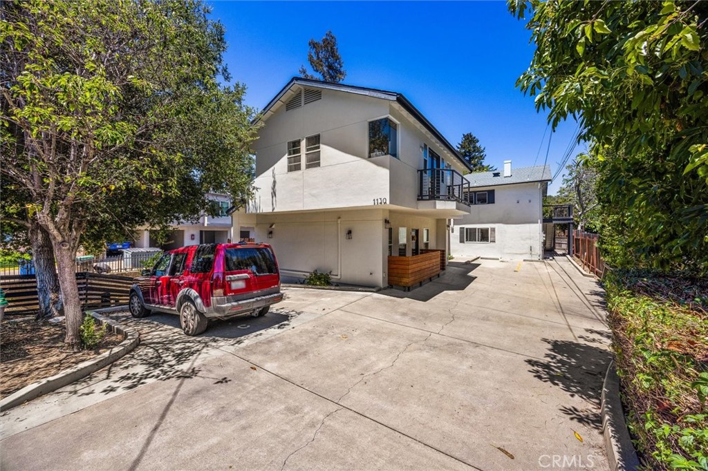 1130 Leff Street Property Photo 25