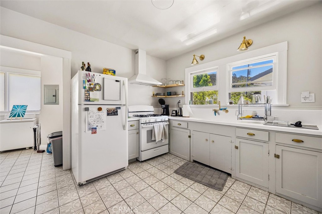 1130 Leff Street Property Photo 29