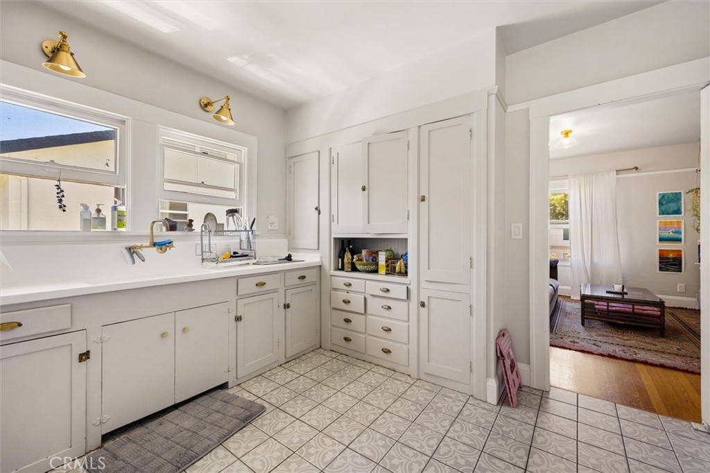 1130 Leff Street Property Photo 30