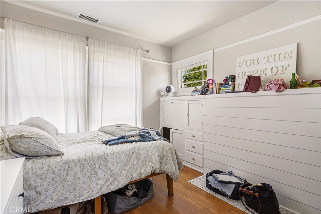 1130 Leff Street Property Photo 36