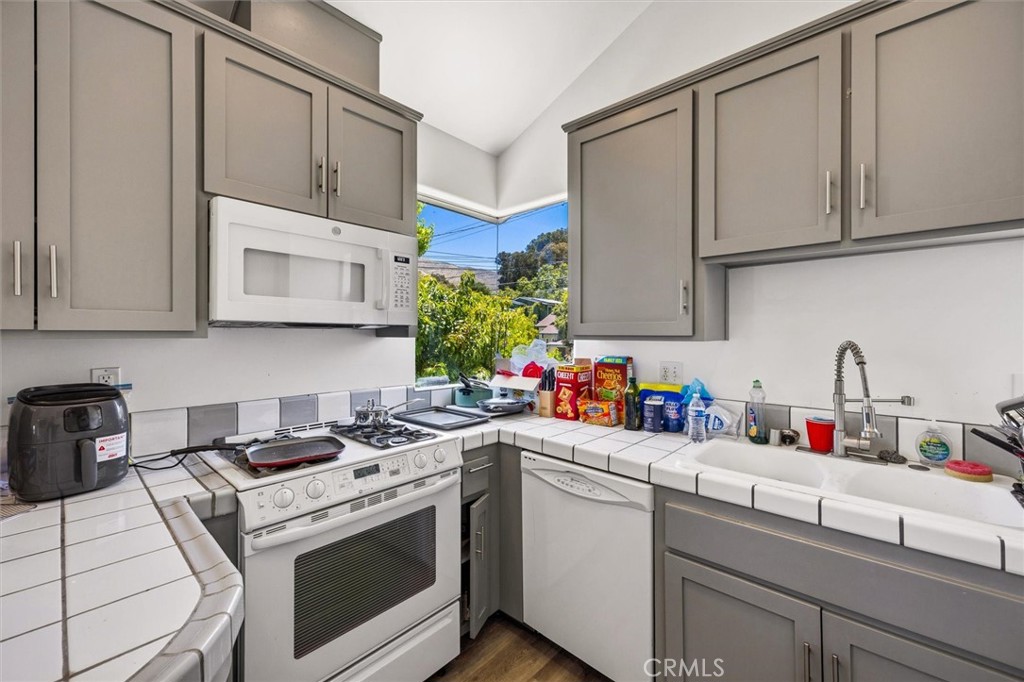 1130 Leff Street Property Photo 43