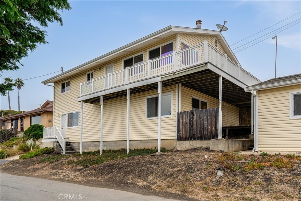 1097 Saint Mary Property Photo 6