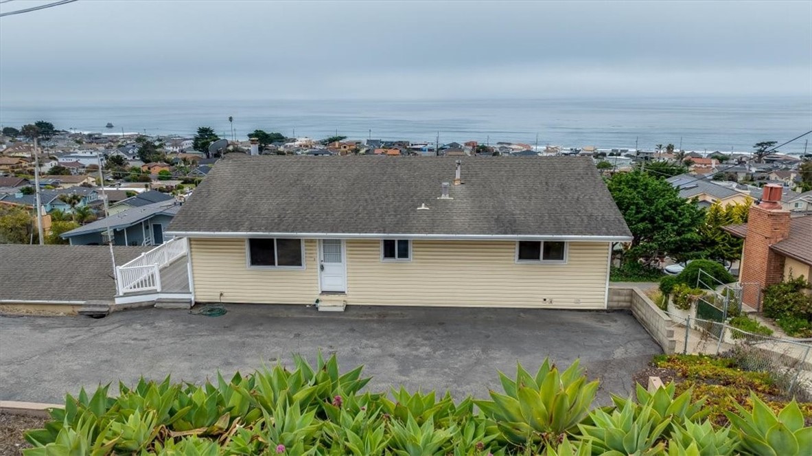 1097 Saint Mary Property Photo 9