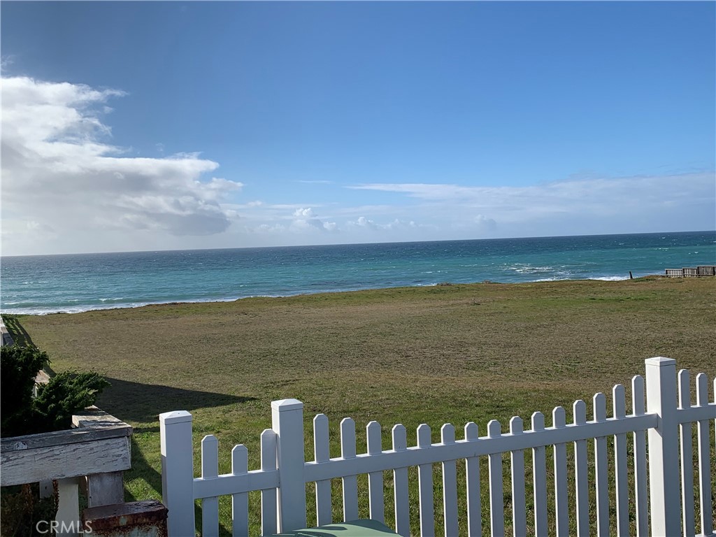 9148 Balboa Property Photo 1