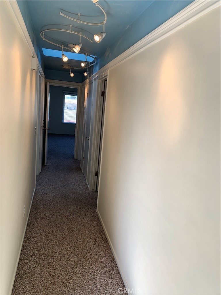 9148 Balboa Property Photo 4