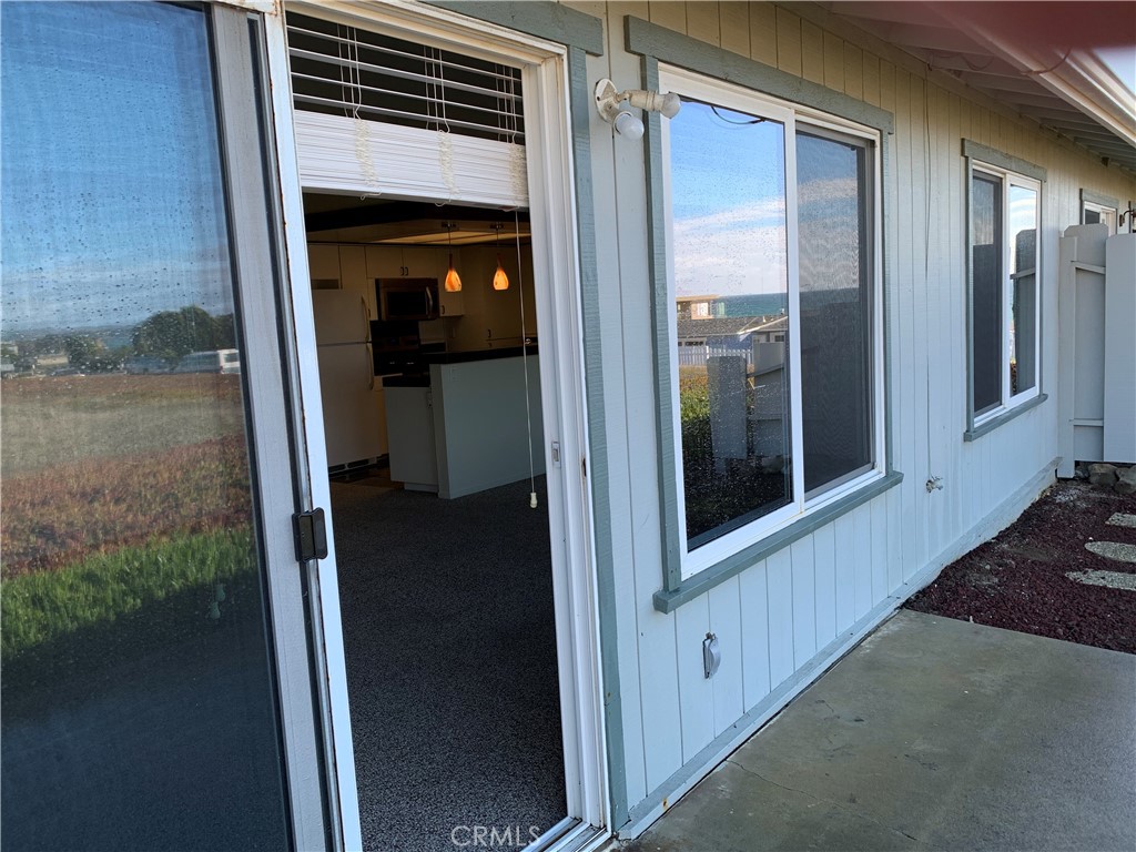 9148 Balboa Property Photo 14