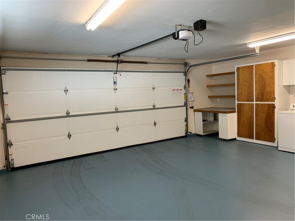 9148 Balboa Property Photo 33