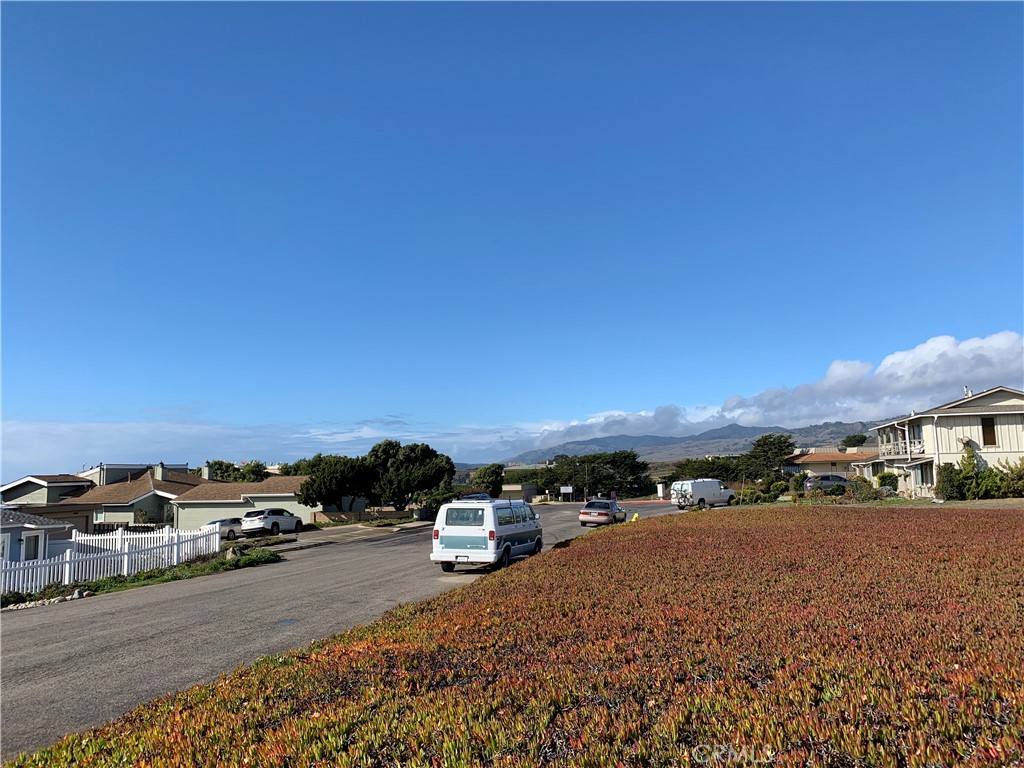 9148 Balboa Property Photo 35