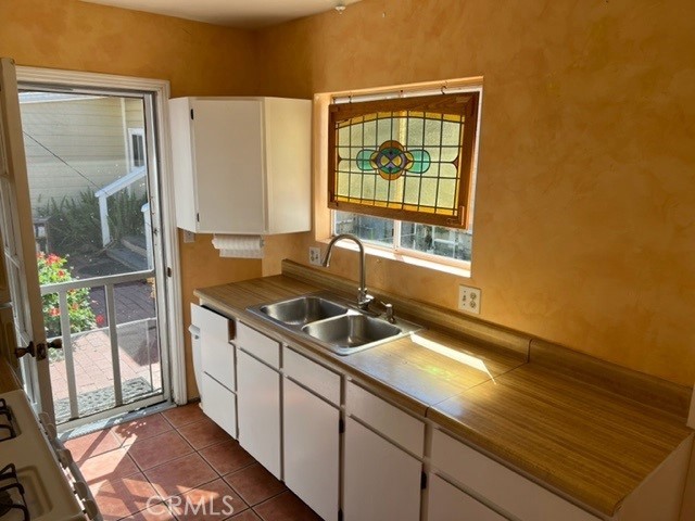 1500 Richard Property Photo 4