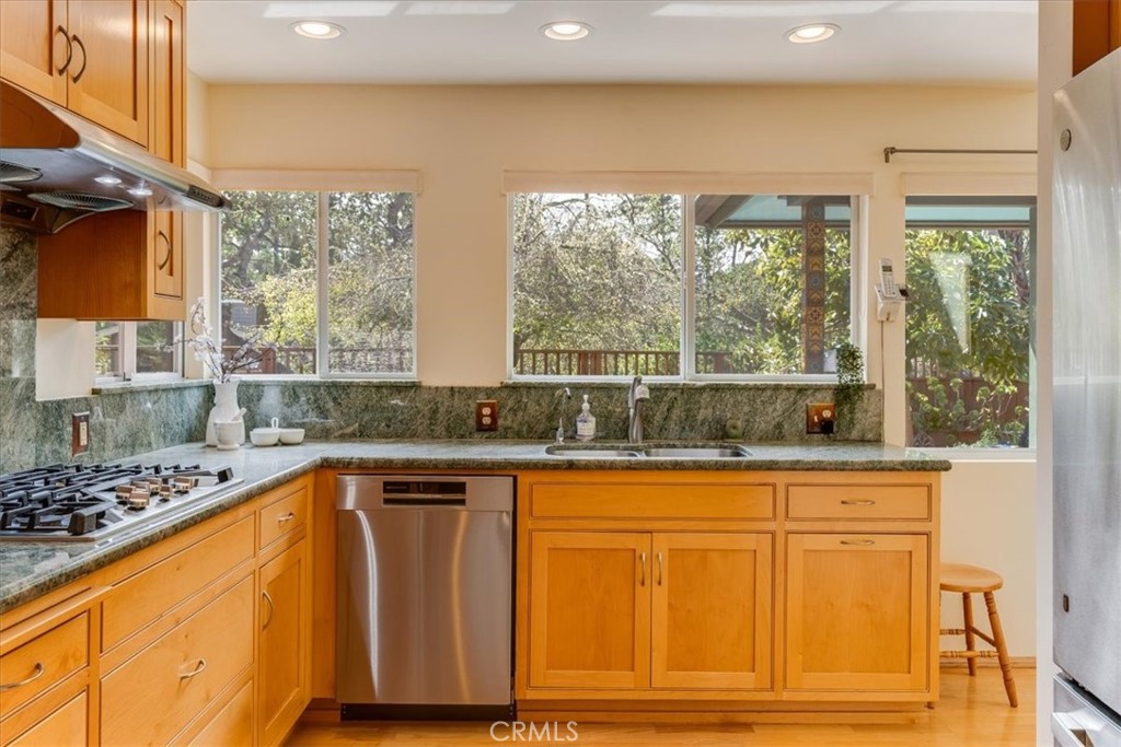 1700 Downing Ave Property Photo 16