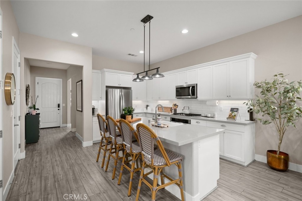 1454 Quarry Court Property Photo 11