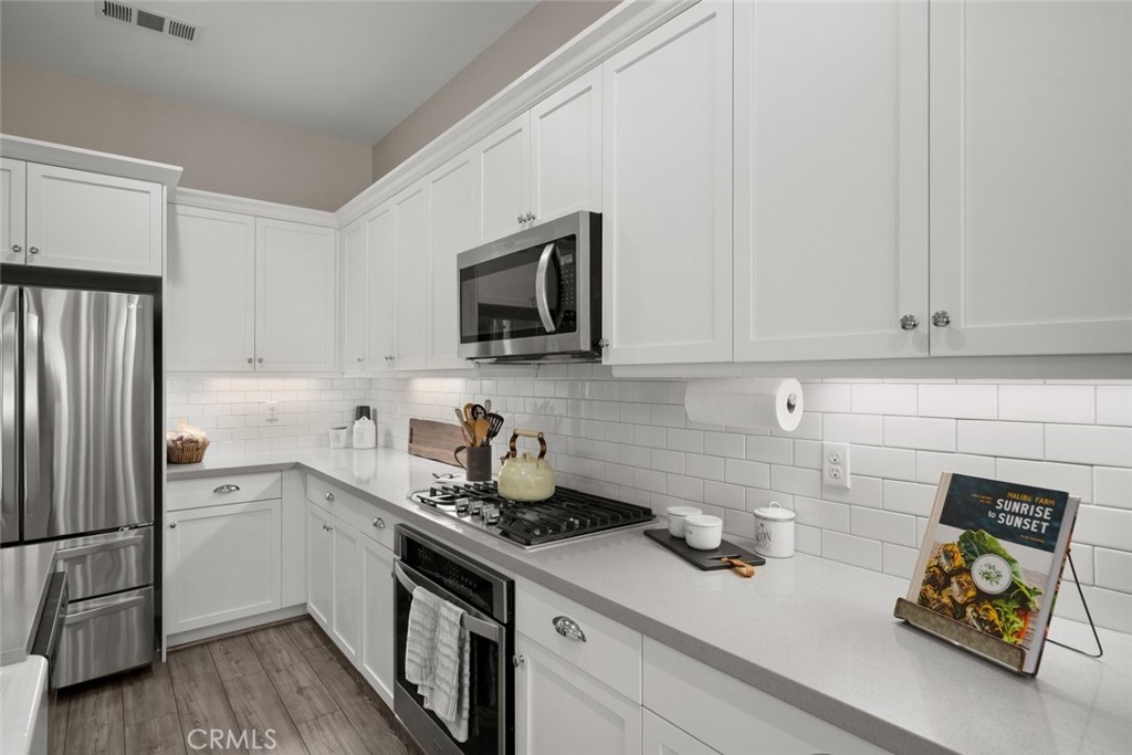 1454 Quarry Court Property Photo 12