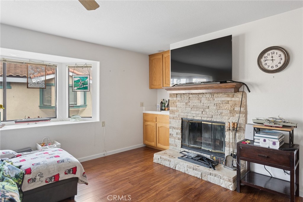1277 Belridge 11c Property Photo 12