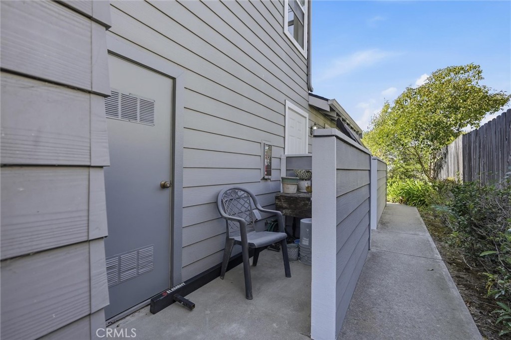 491 Branch Street Property Photo 28
