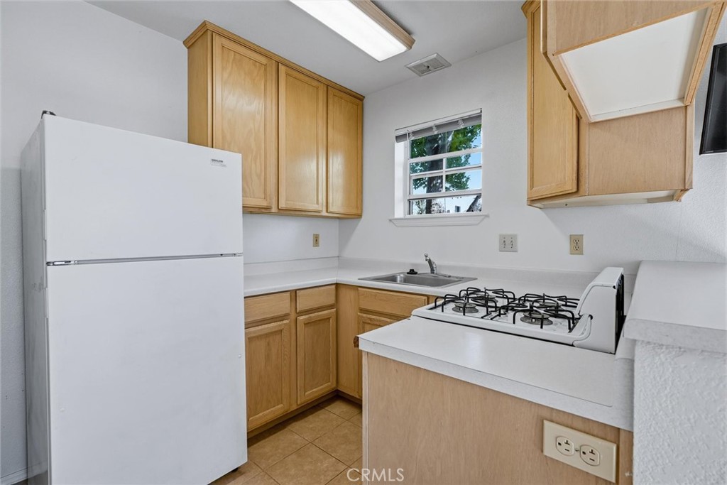491 Branch Street Property Photo 34