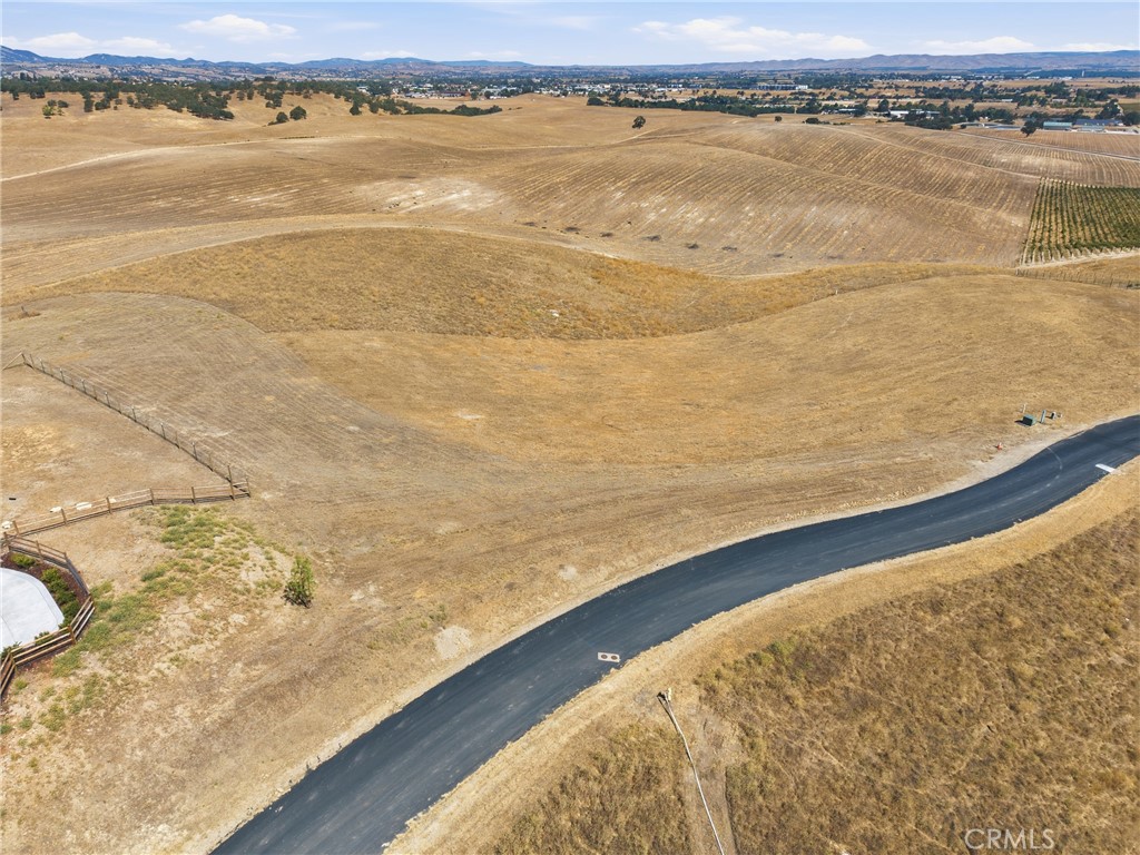 3633 Michele Circle Property Photo 9