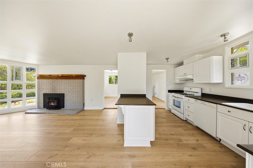 1501 Emerson Road Property Photo 4