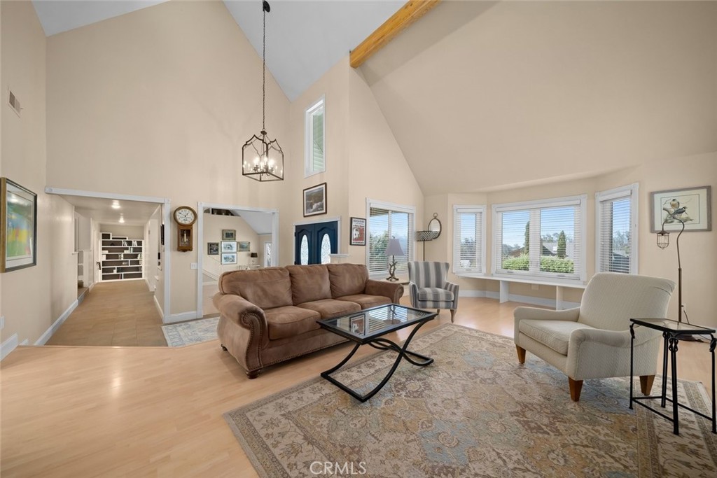 2740 Brentwood Circle Property Photo 8