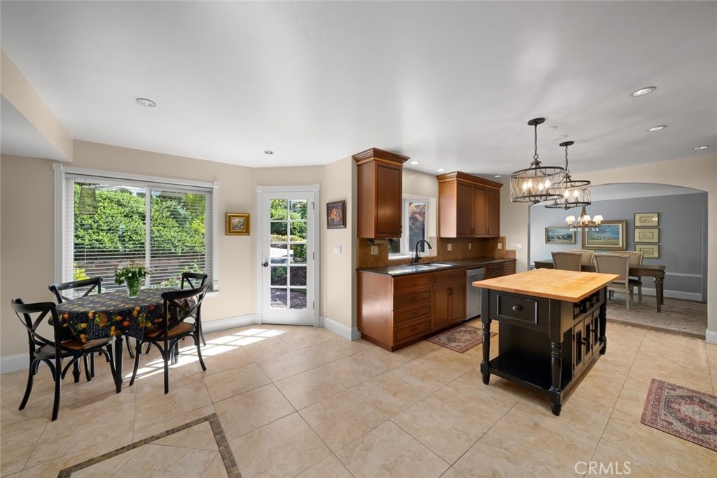 2740 Brentwood Circle Property Photo 14