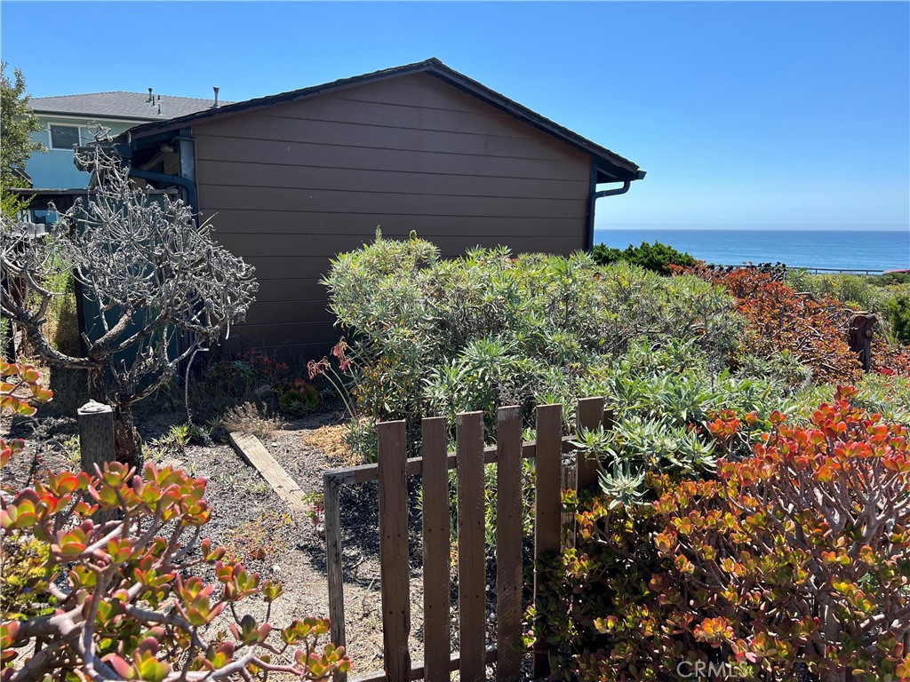 5978 Moonstone Beach Drive Property Photo 4