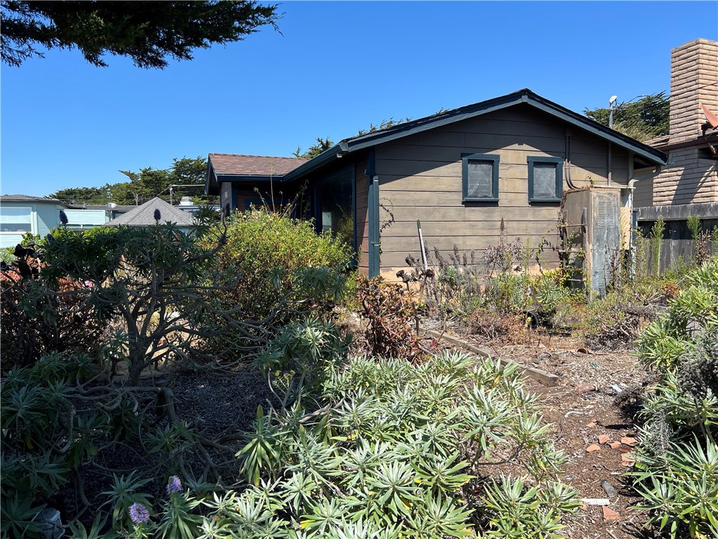 5978 Moonstone Beach Drive Property Photo 6